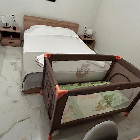 Aristotelis Apartments Неа-Карвали Экстерьер фото