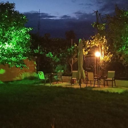 Aristotelis Apartments Неа-Карвали Экстерьер фото