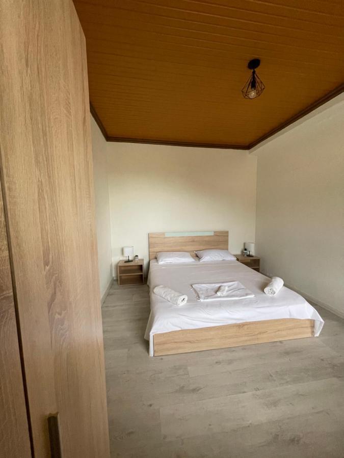 Aristotelis Apartments Неа-Карвали Экстерьер фото