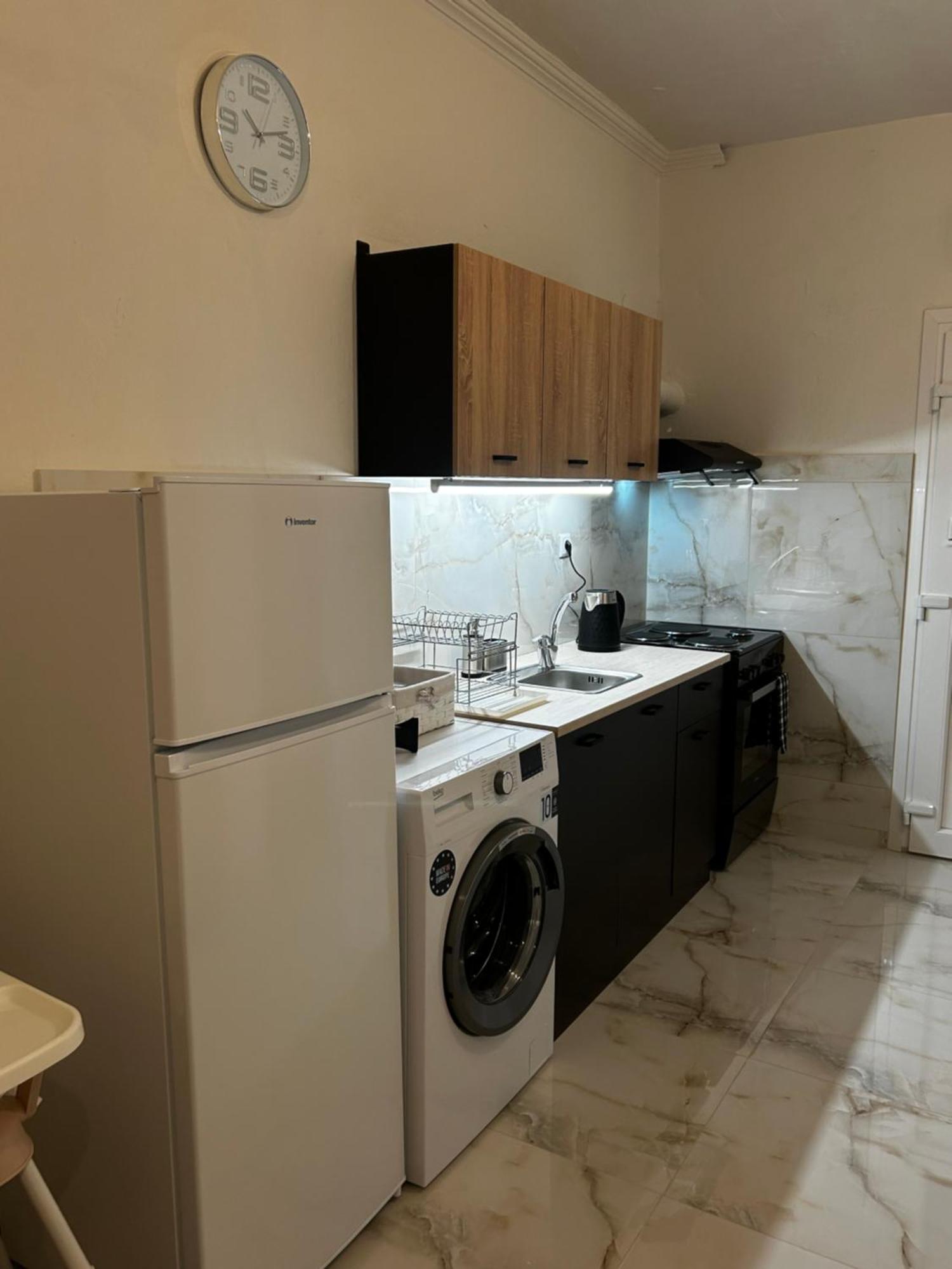 Aristotelis Apartments Неа-Карвали Экстерьер фото